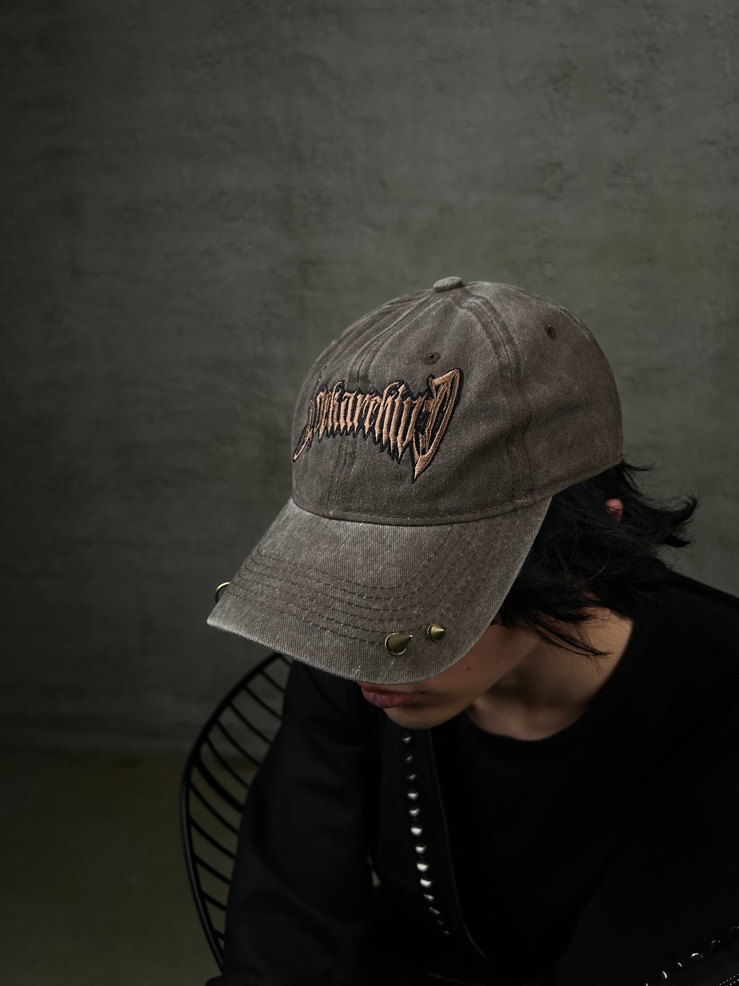 "BROWN SPIKE" Cap