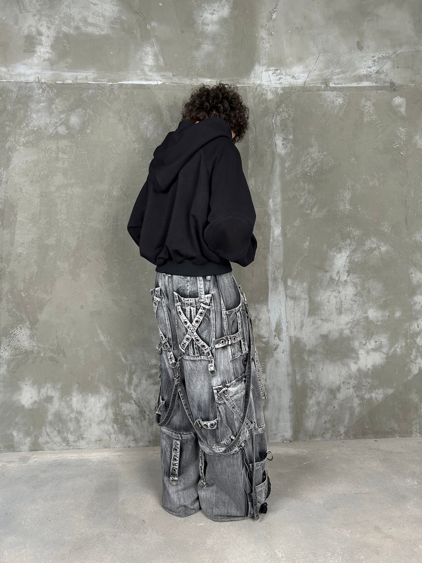 "BLACK" Hoodie