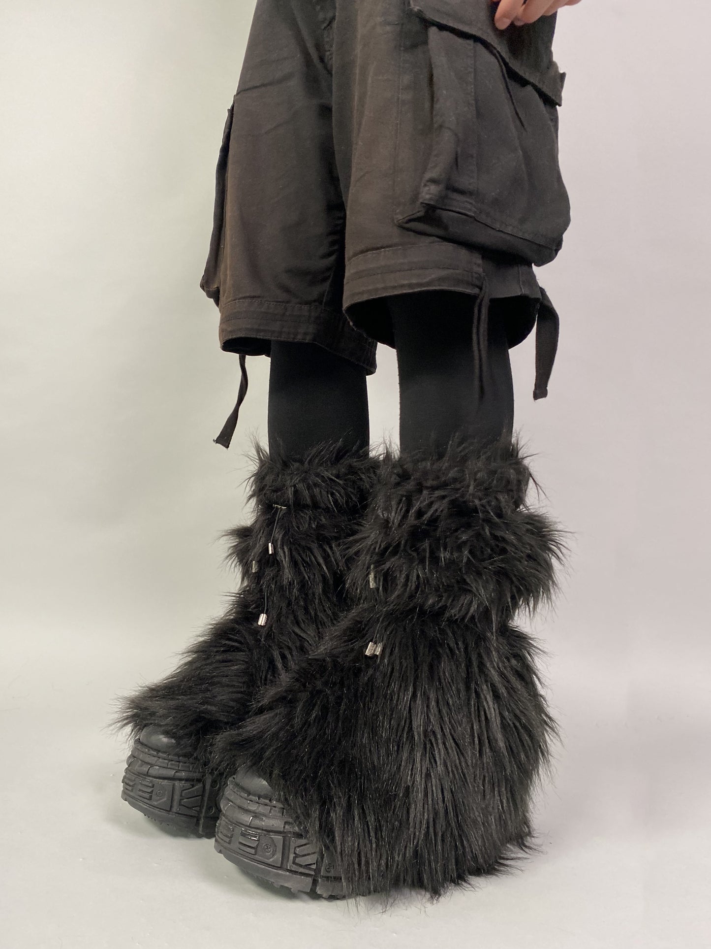 "SECOND HAND OVERLORD" Gaiters