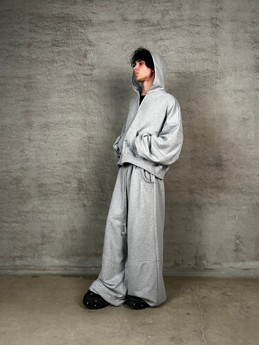 "Oversize Ash" Zip-Hoodie
