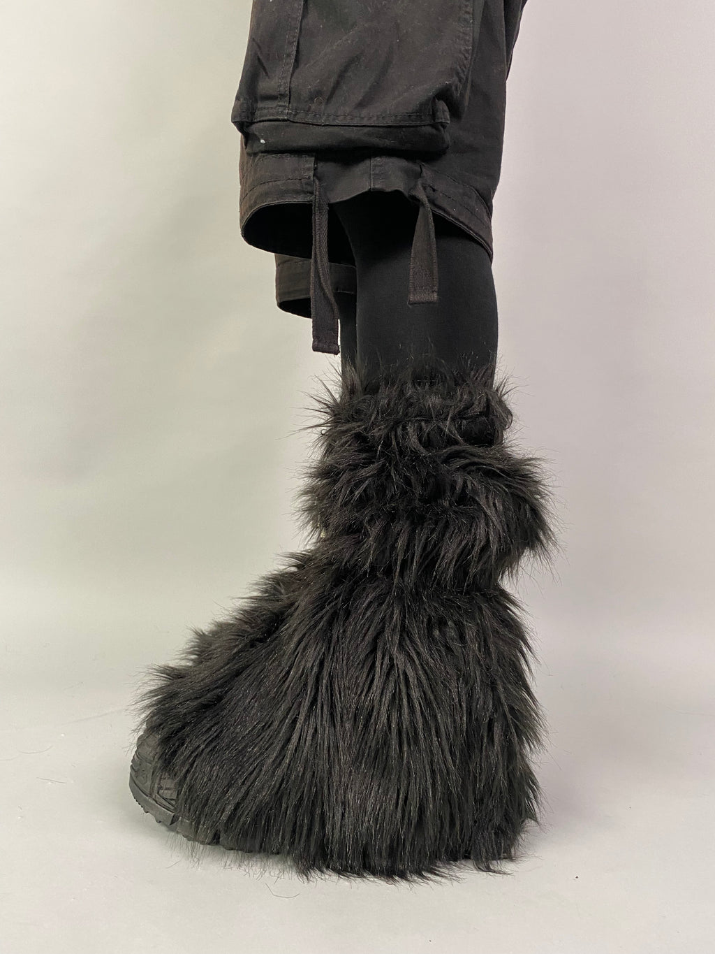 "SECOND HAND OVERLORD" Gaiters