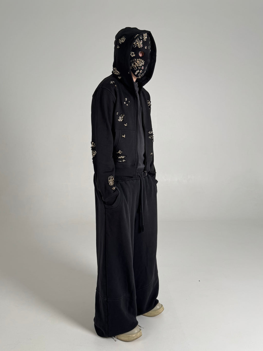 "Leo-Midnight" Zip-Hoodie